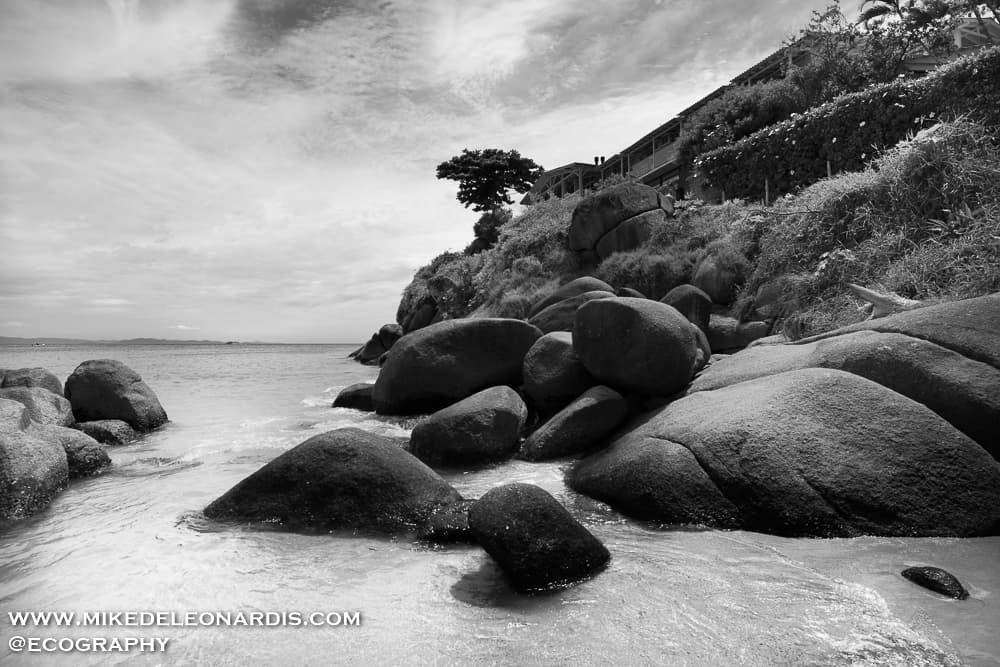 FlorianÃ³polis, Brazil - One great thing that Brazil has are beautiful beaches. Along the southern tip of Brazil lies an island called FlorianÃ³polis which is a popular vacation spot for Brazilians, Argentines, Uruguayans, and me. One spot we visited was Praia Lagoinha do Norte which had huge beautiful rocks on the ocean shore.