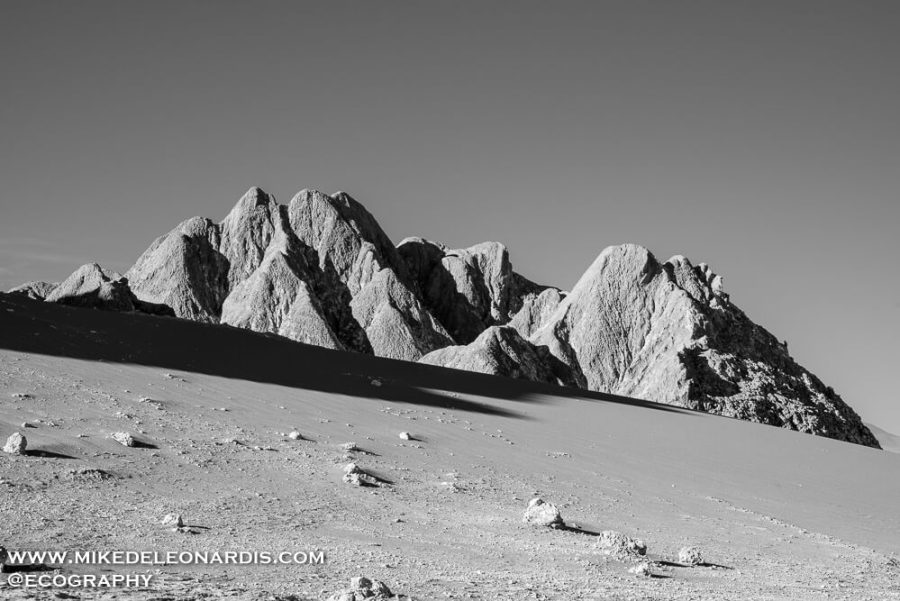 Valle De La Luna Hill